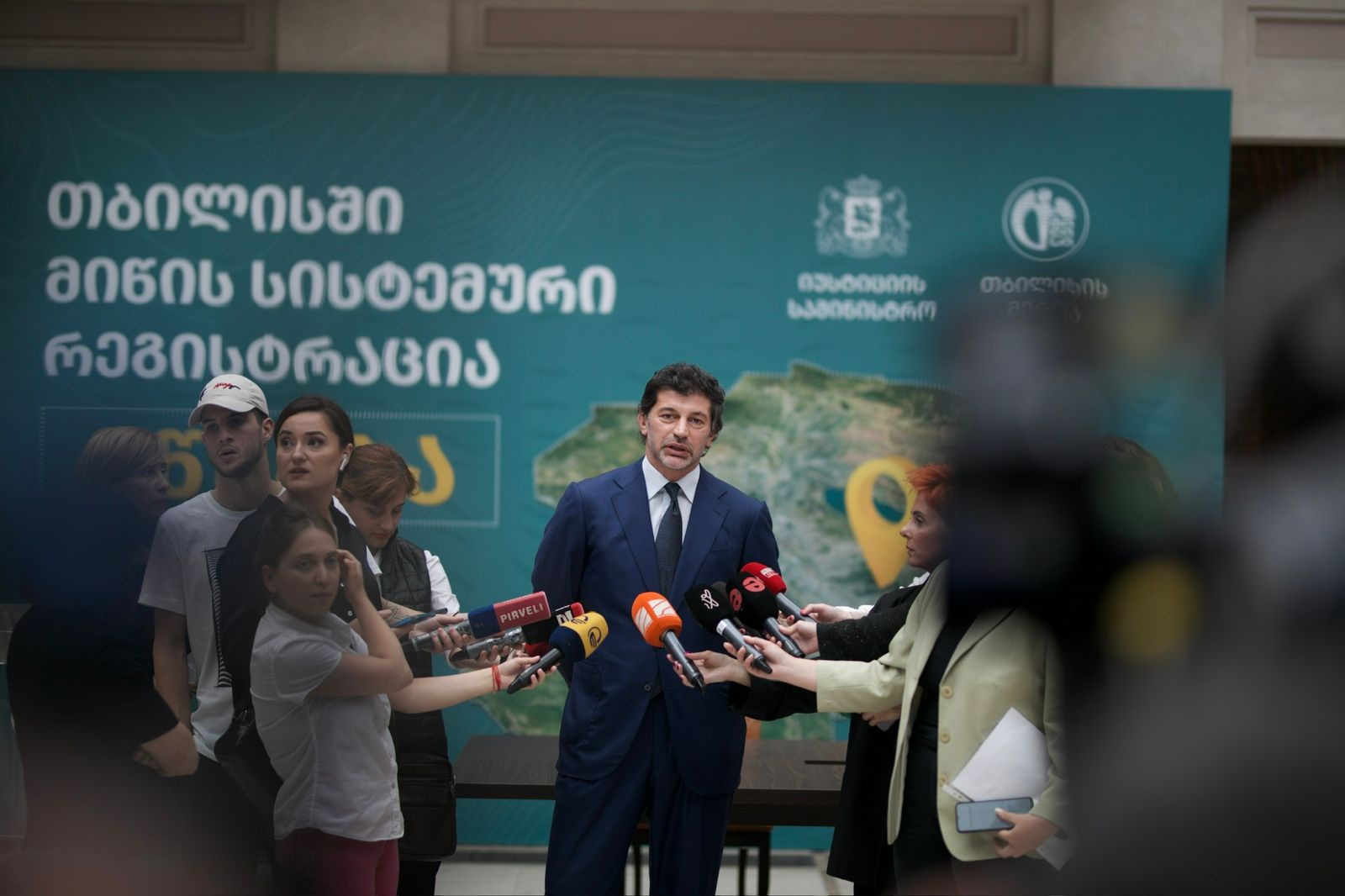 Frontnews - Similar news image