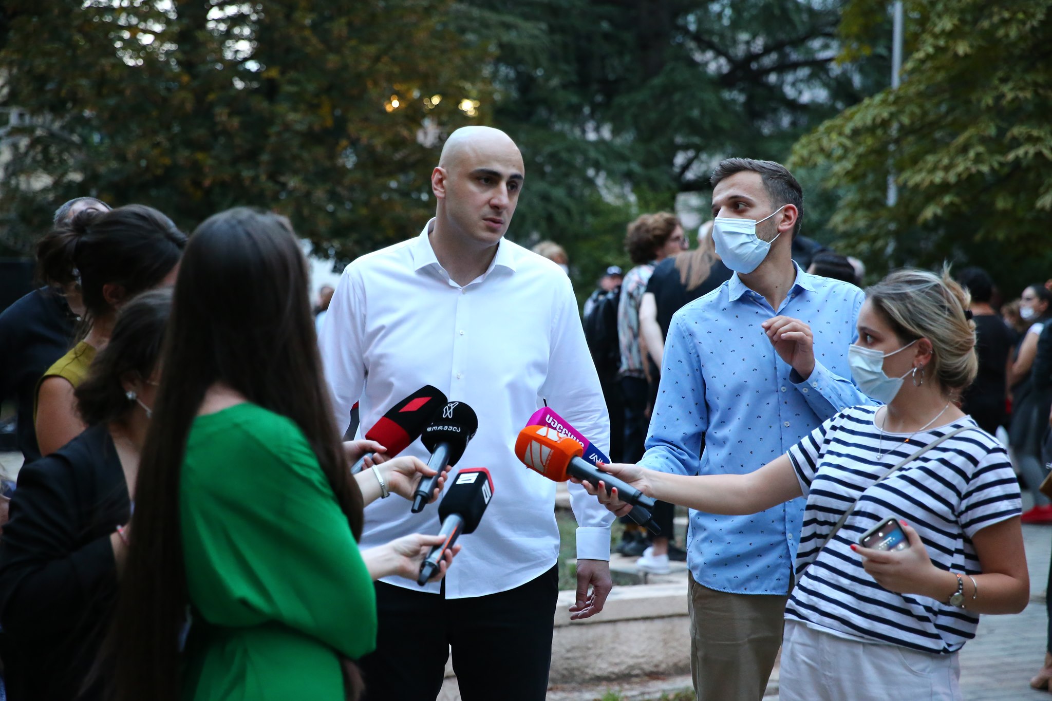 Frontnews - Similar news image