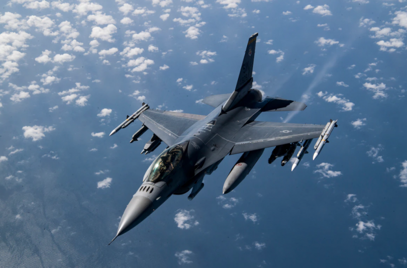 რეზნიკოვი – F-16-ები უკრაინის ცაზე შესაძლოა, მომავალი წლის გაზაფხულზე გამოჩნდნენ