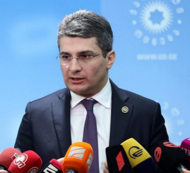 “ე.წ. პოლიტპატიმრების თემაზე მოკლედ მოვუჭერით და საერთოდ არ ველაპარაკეთ”