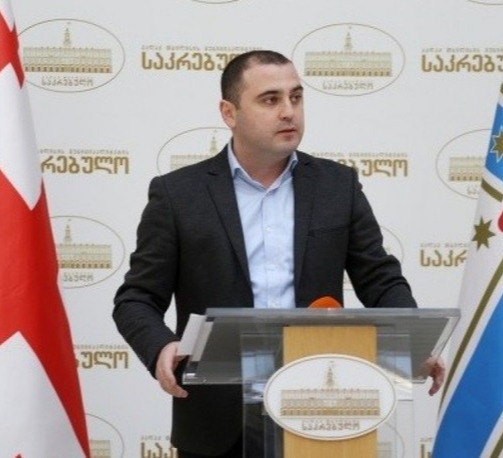 “ხათუნა სამნიძეს შეუძლია, თქვას და გააკეთოს ის, რაც უნდა, ჩვენ არანაირად არ შევდივართ პარლამენტში”