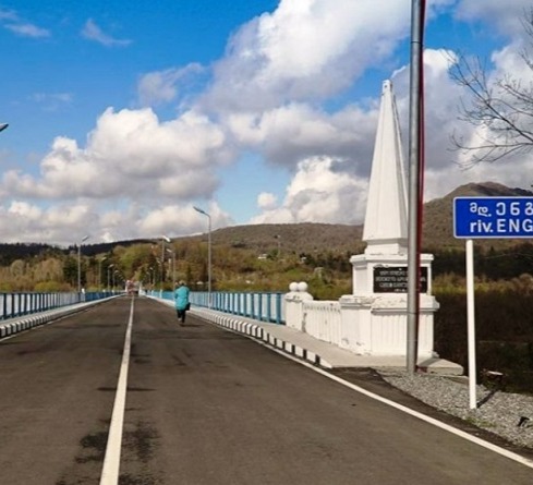 ენგურის ხიდზე ე.წ. გადასასვლელი გაიხსნა