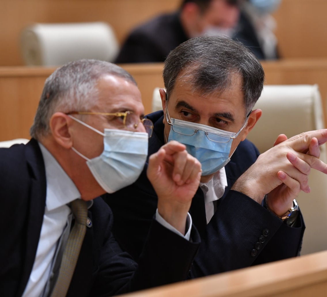 “რაც დროზე ჩამოვა და მოიხდის სასჯელს, რომელიც მისჯილი აქვს, უკეთესი იქნება მისთვის”