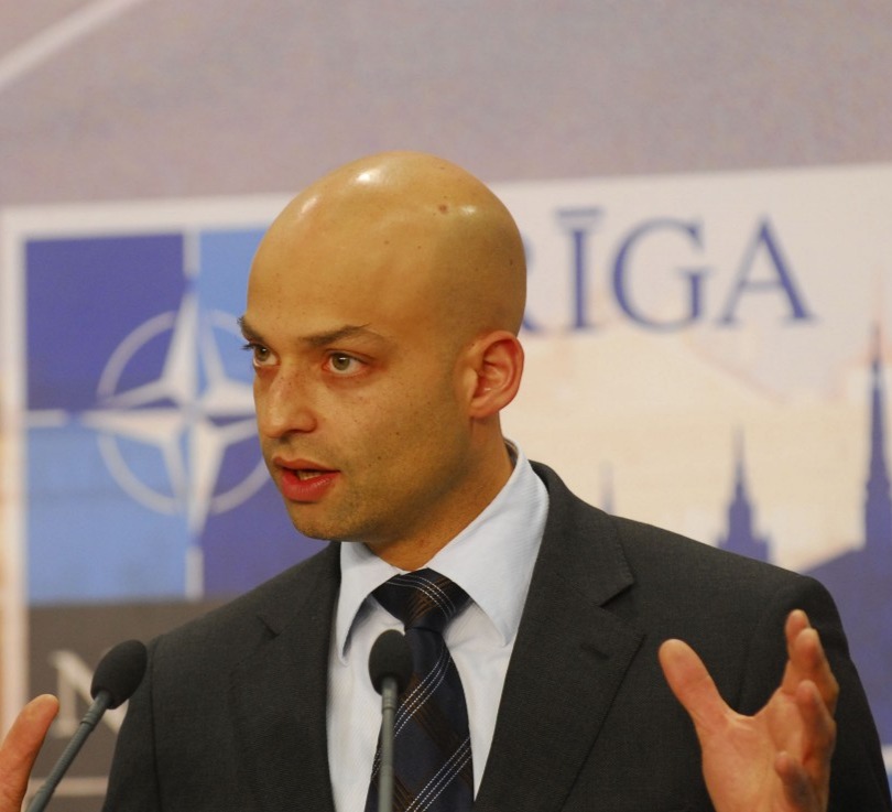“მთავარი ოპოზიციური პარტიის ხელმძღვანელის დაკავება ღრმა შეშფოთებას იწვევს”