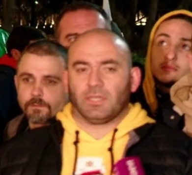 “მოძრაობა საქართველოსთვის“ ხელისუფლებას სამი მოთხოვნის დასაკმაყოფილებლად ორკვირიან ვადას აძლევს