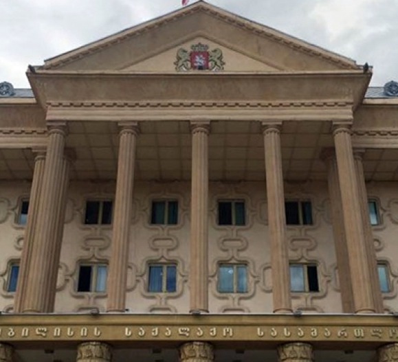 თბილისის საქალაქო სასამართლო “ტვ პირველთან“ დაკავშირებულ განჩინებაზე განცხადებას ავრცელებს