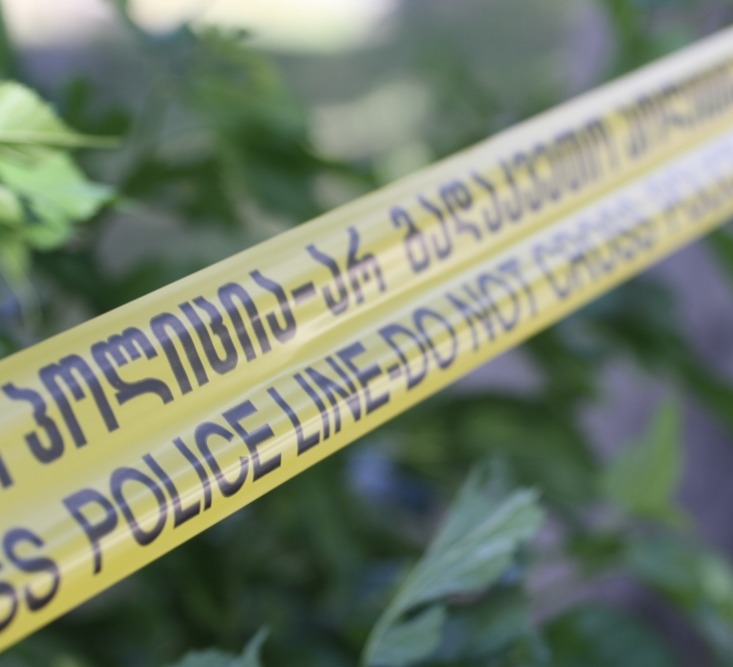 თამარაშვილის ქუჩაზე მე-16 სართულიდან გადავარდნის შედეგად ახალგაზრდა მამაკაცი დაიღუპა