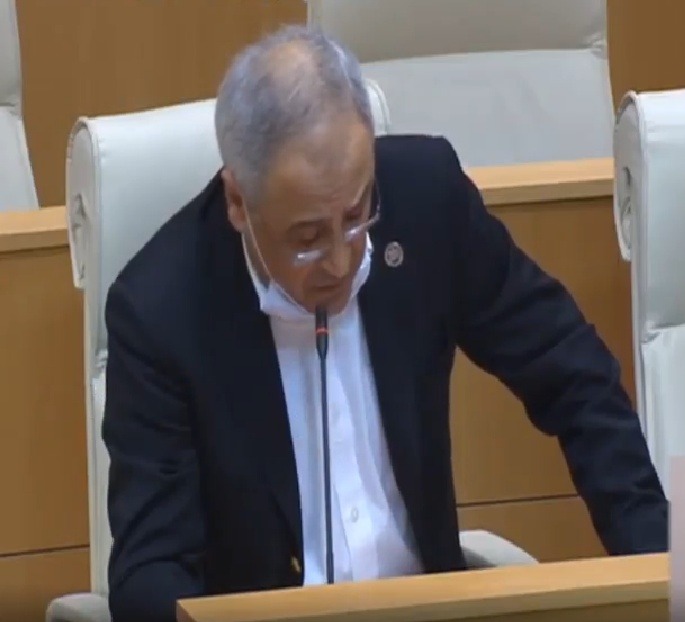 “უფრო უპრიანი ხომ არ არის, განათლებისა და მეცნიერების სამინისტრო იწოდებოდეს მეცნიერებისა და განათლების სამინისტროდ”