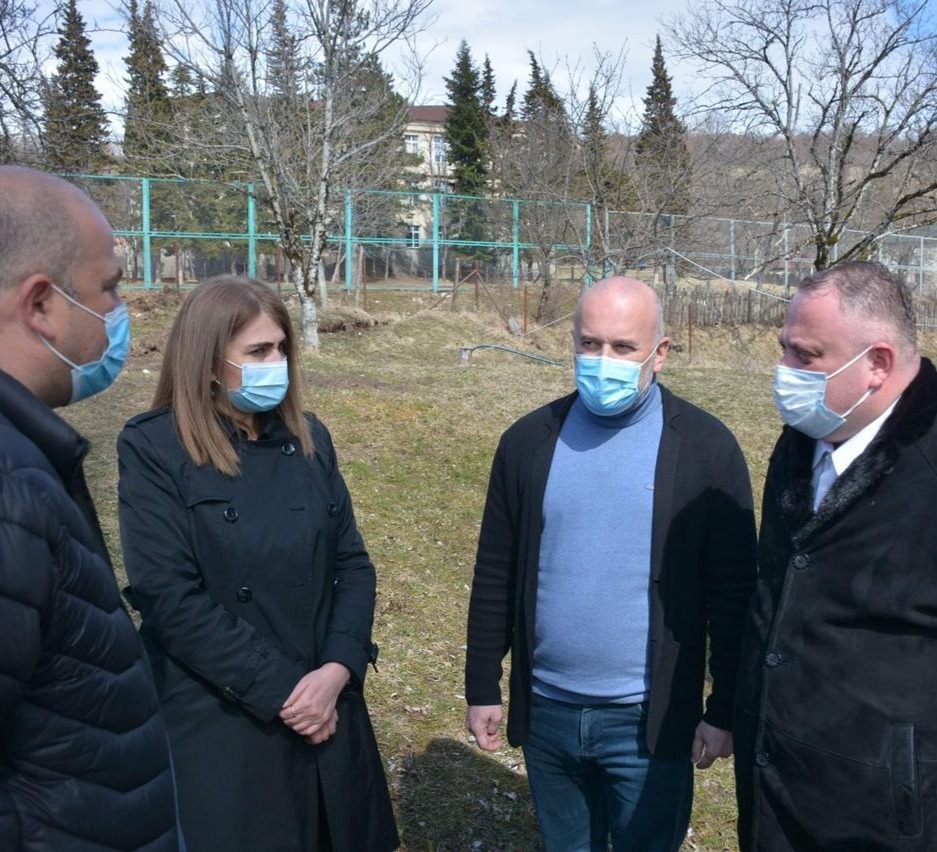 ჭიათურის მუნიციპალიტეტში, სოფელ ხრეითის საბავშვო ბაღში მზის მიკროელექტრული სადგური დამონტაჟდა