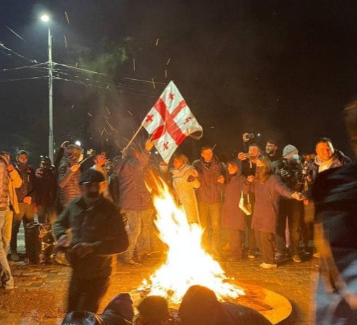 მარნეულში ნოვრუზ ბაირამის აღნიშვნისას პროტესტის ნიშნად “კომენდანტის საათი” დაარღვიეს