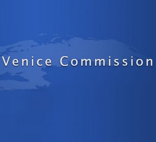 “საარჩევნო კოდექსის, პოლიტიკური გაერთიანებების შესახებ კანონისა და პარლამენტის რეგლამენტის რეფორმა უნდა გადაიხედოს”