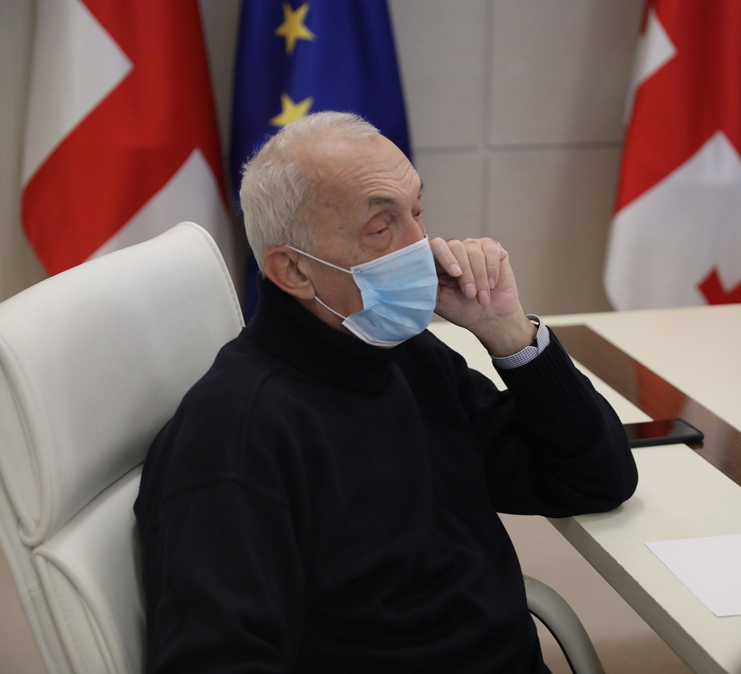 “საქართველოში დაიწყება მალე მესამე ტალღა, თუ უარს ვიტყვით ვაქცინაციაზე და პირბადეების ტარებაზე”