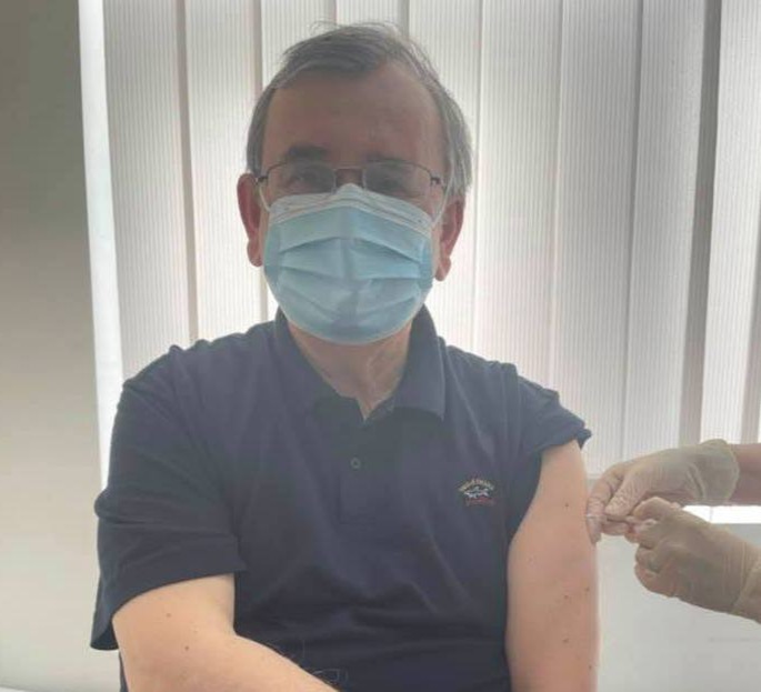 “სპეციალურად ავიცერი ასტრა-ზენეკათი, რა მნიშვნელობა აქვს რომლით აიცრი, როცა ორივე კარგია?”