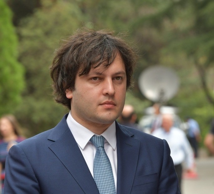 “მოეწერება ხელი თუ –  არა, საზოგადოება ხვალ ან ზეგ დეტალებს, ჩვენი საუბრების შინაარსს გაიგებს“