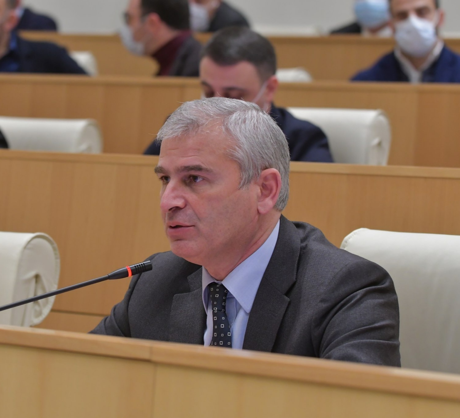 “ქართულ ოცნებას” და  “გირჩს” შორის შეხვედრა შესაძლოა, დღეს გაიმართოს