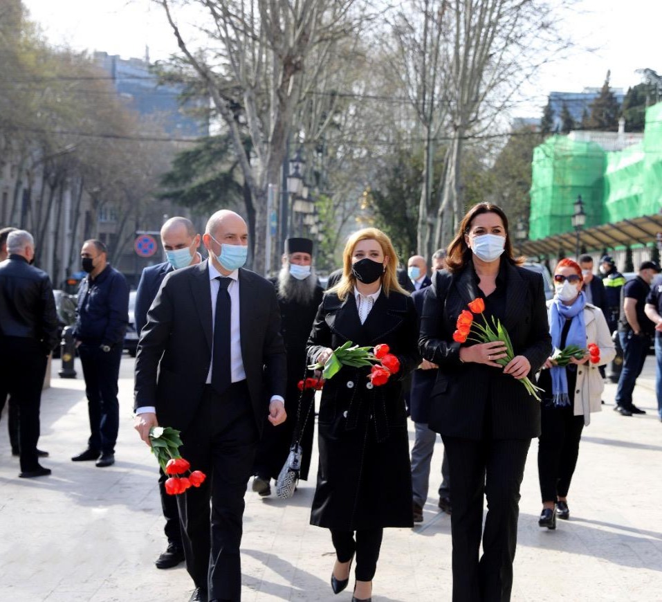 Frontnews - Similar news image