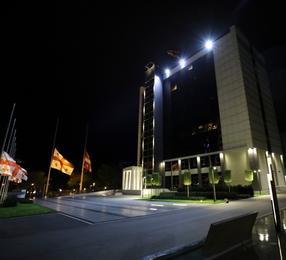Frontnews - Similar news image