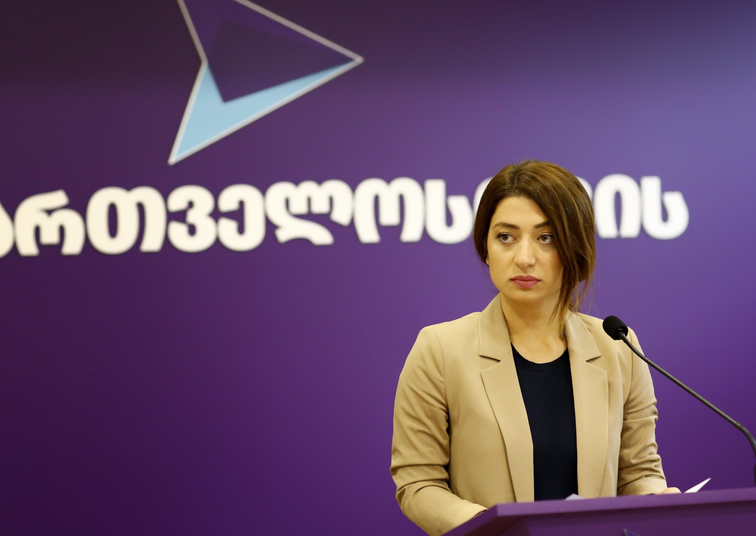 Frontnews - Similar news image