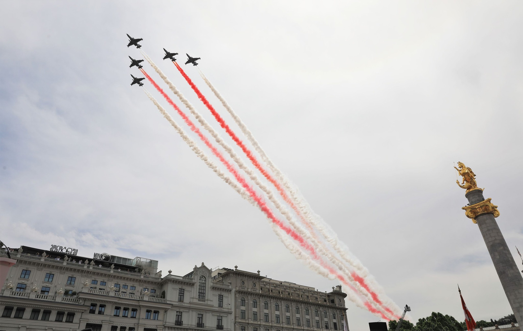 Frontnews - Similar news image