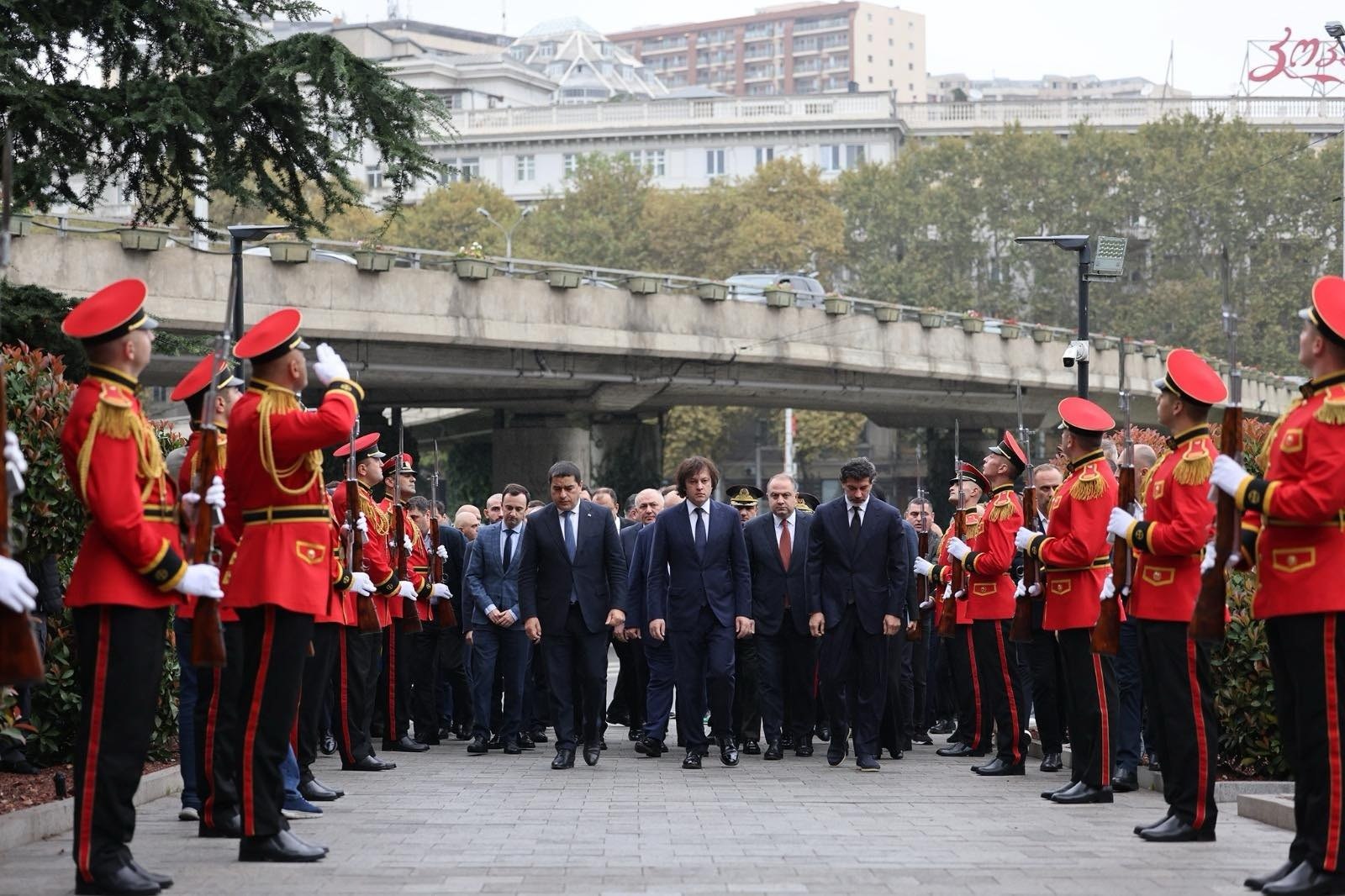 Frontnews - Similar news image