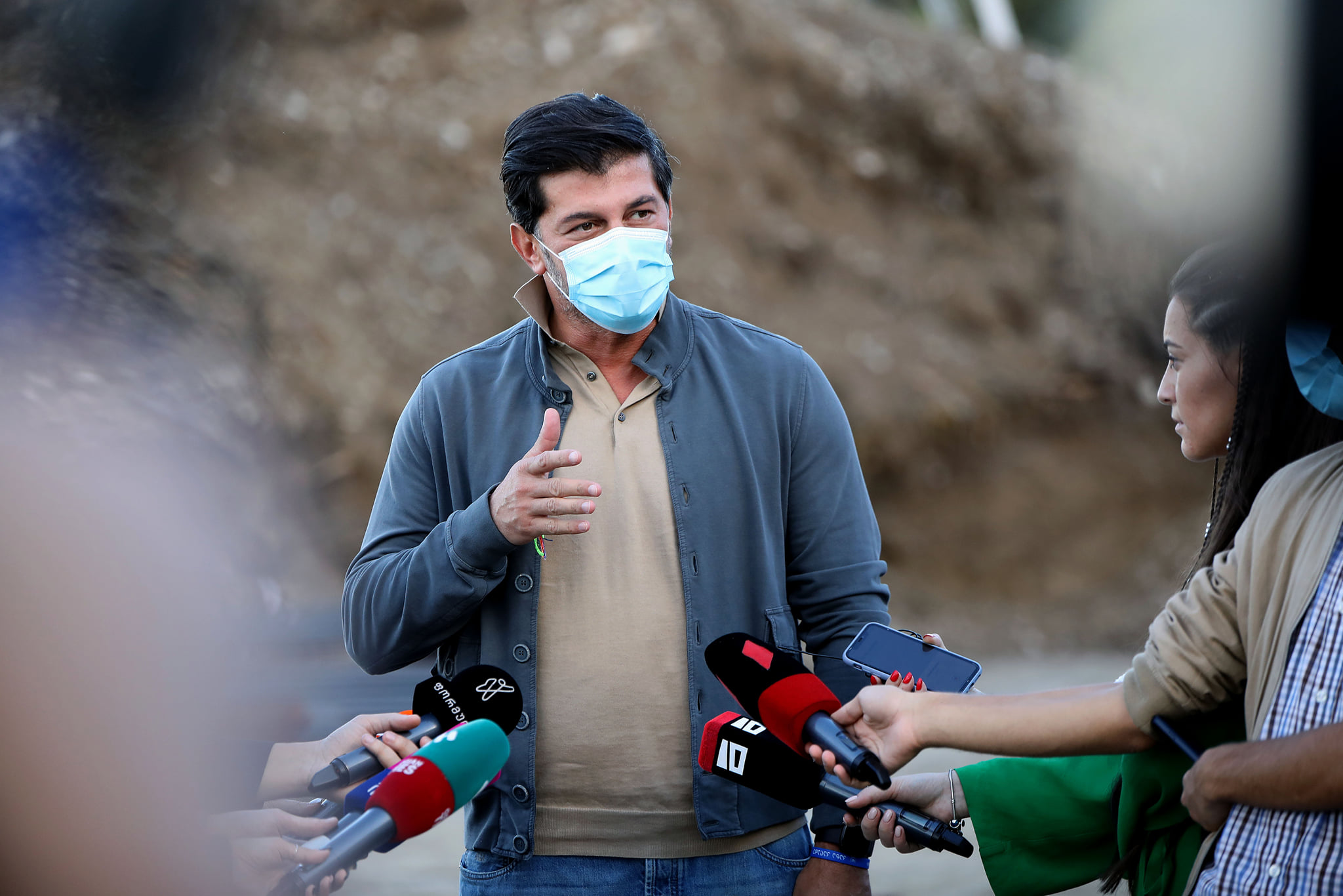 Frontnews - Similar news image