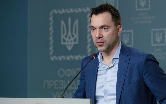 Ukrainian presidential advisor Arestovych quits after scandalous post over Dnipro strike
