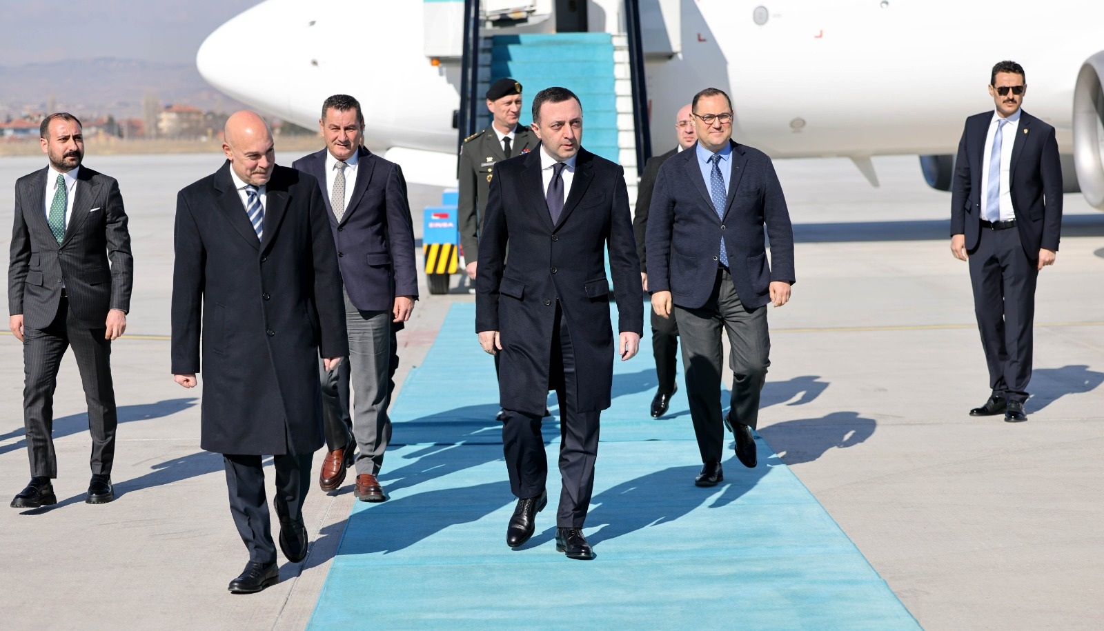 Frontnews - Similar news image