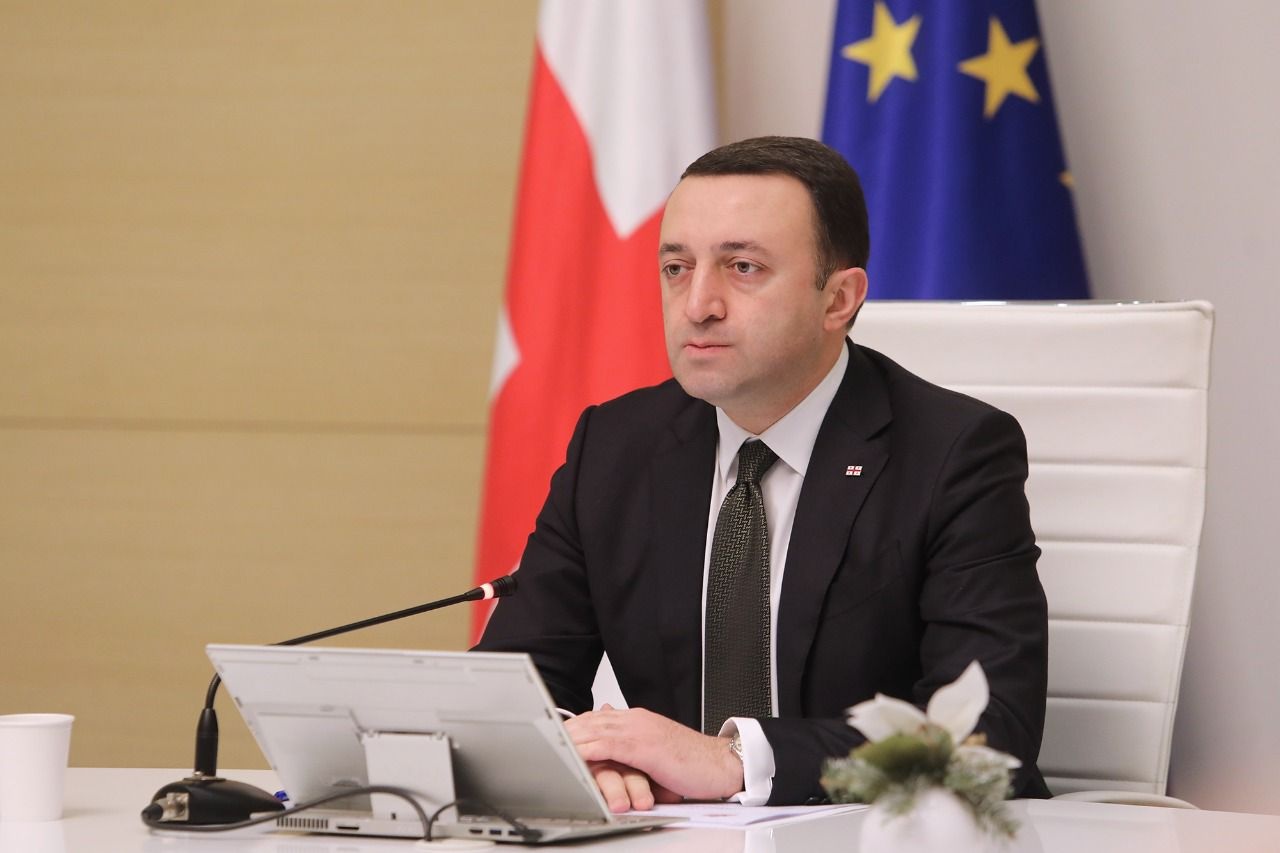 Georgian PM pays homage to Holocaust victims