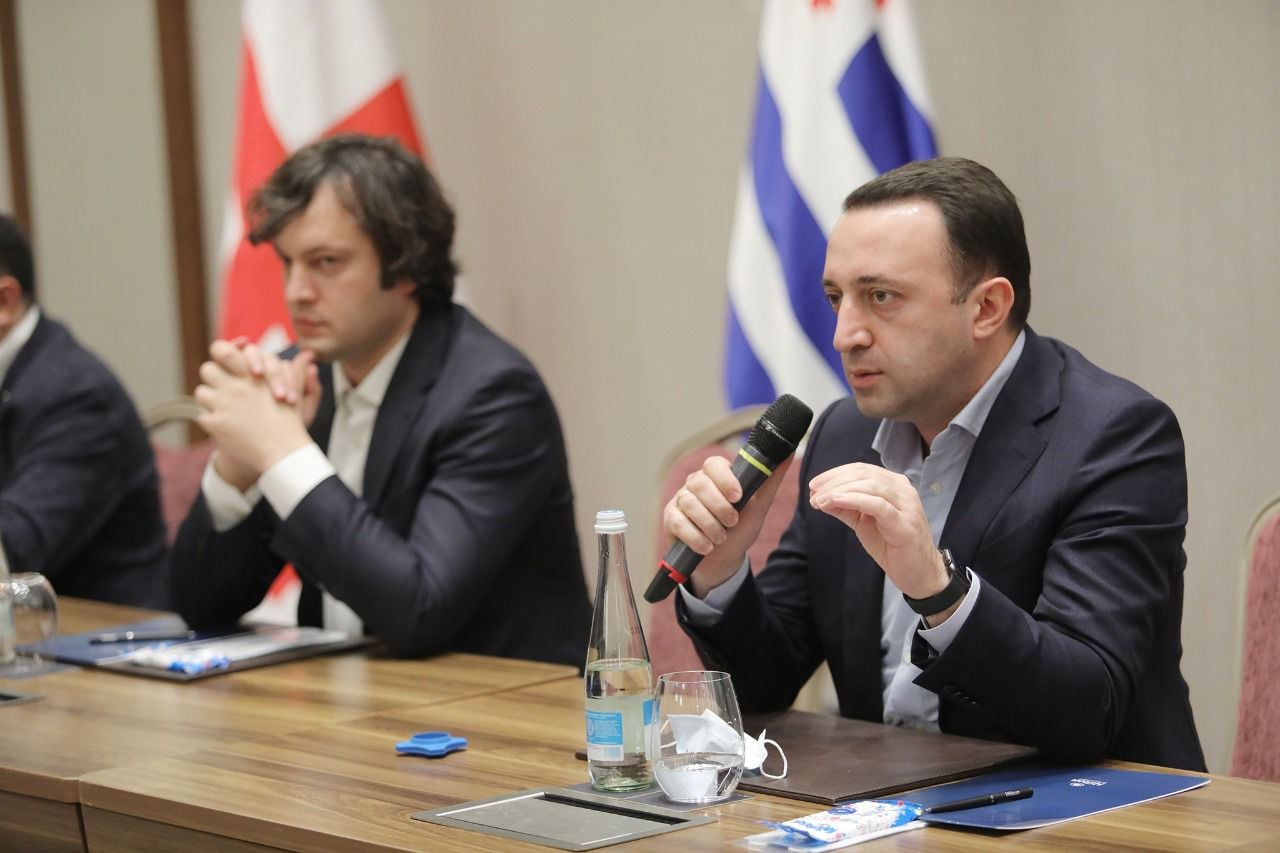 Frontnews - Similar news image