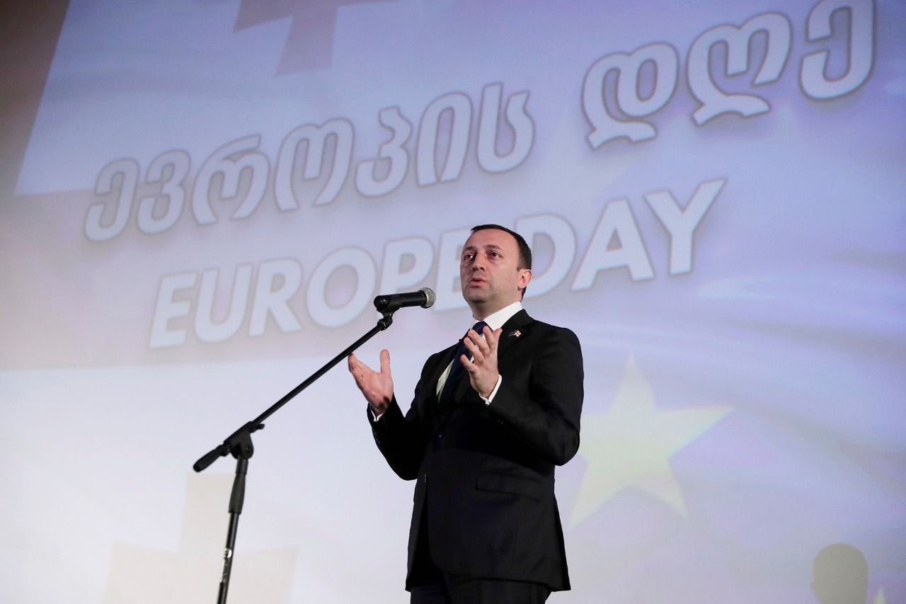 Frontnews - Similar news image