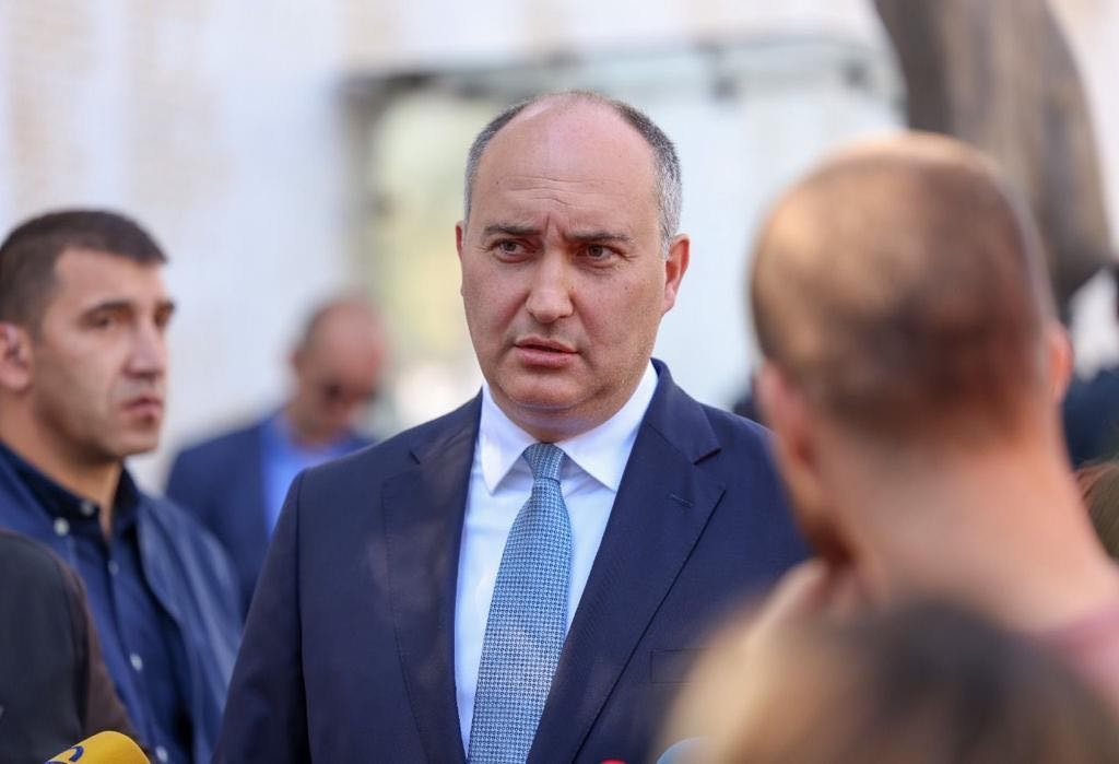 ჯუანშერ ბურჭულაძე – ყველაზე თვალსაჩინო პროექტი ჯარისკაცების ბინებით უზრუნველყოფაა