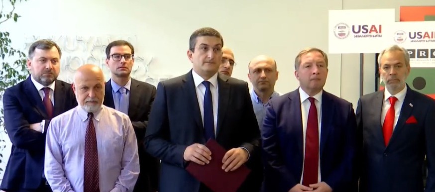 Georgia’s retired diplomats accuse govt of “being unprepared for historic moment,” hampering activities of professional diplomats
