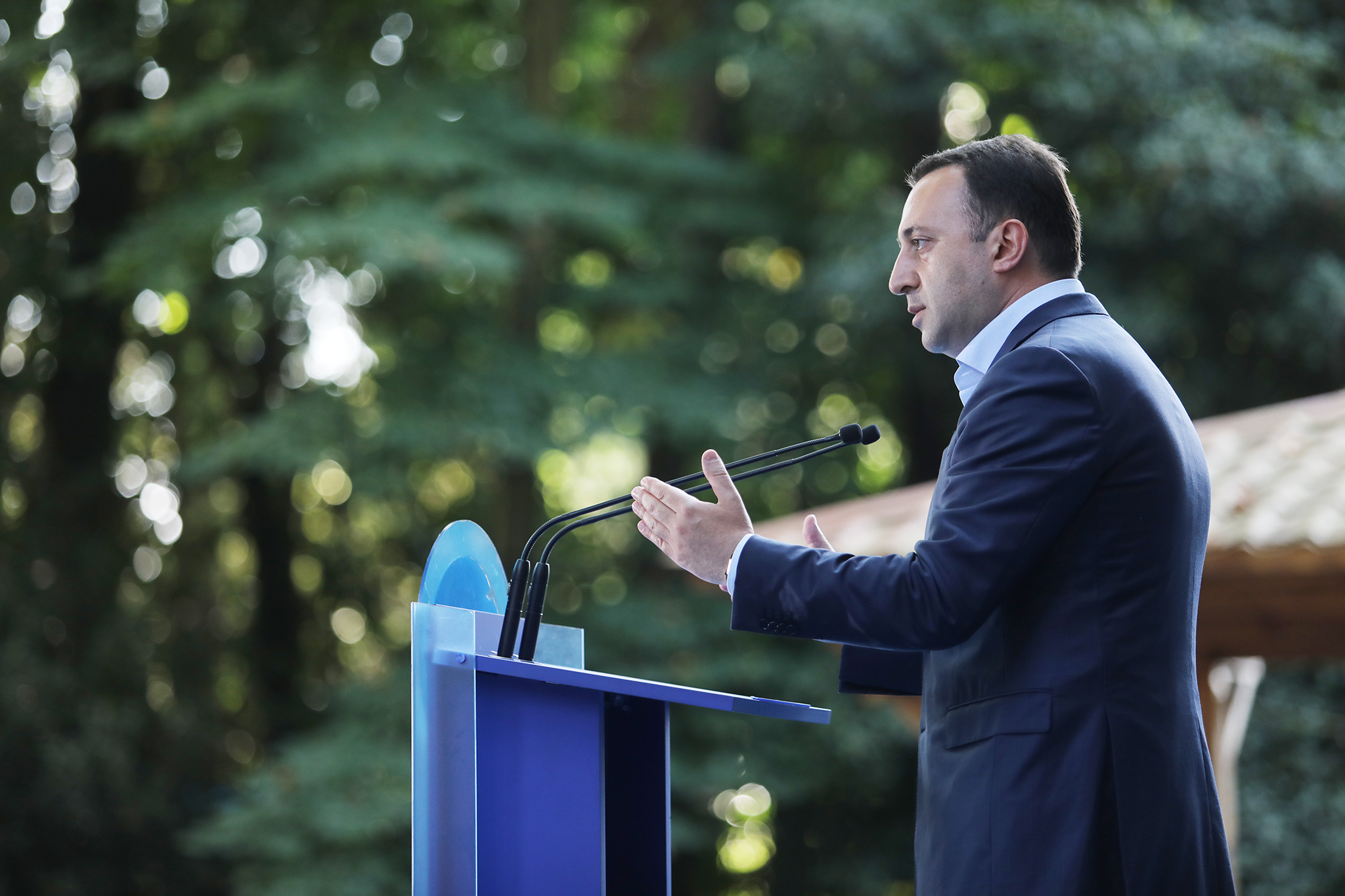 ირაკლი ღარიბაშვილი – საჩხერე-ონის დამაკავშირებელი 51-კილომეტრიანი გზა მნიშვნელოვნად შეამცირებს მგზავრობის დროს