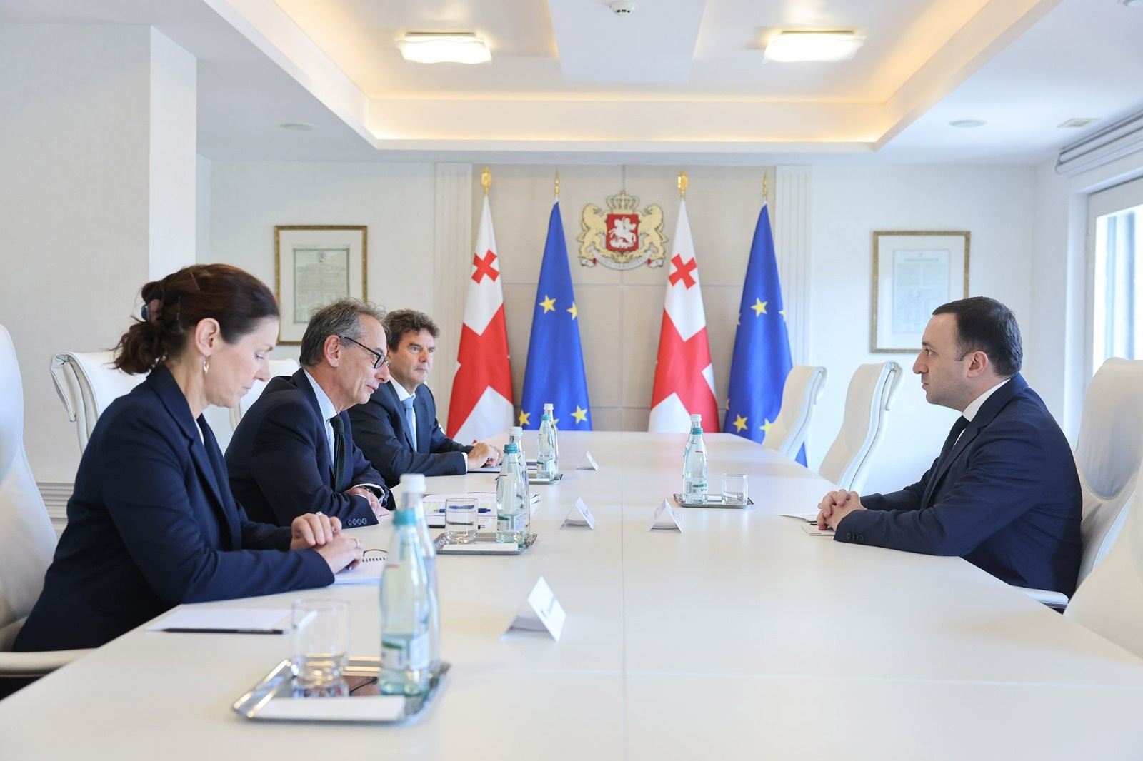 Georgian PM discusses cooperation with EBRD’s newly appointed regional director