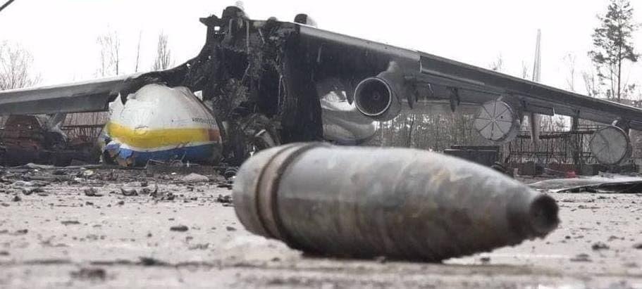 Russians shell Antonov aircraft plant in Kyiv