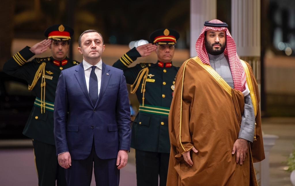 Frontnews - Similar news image