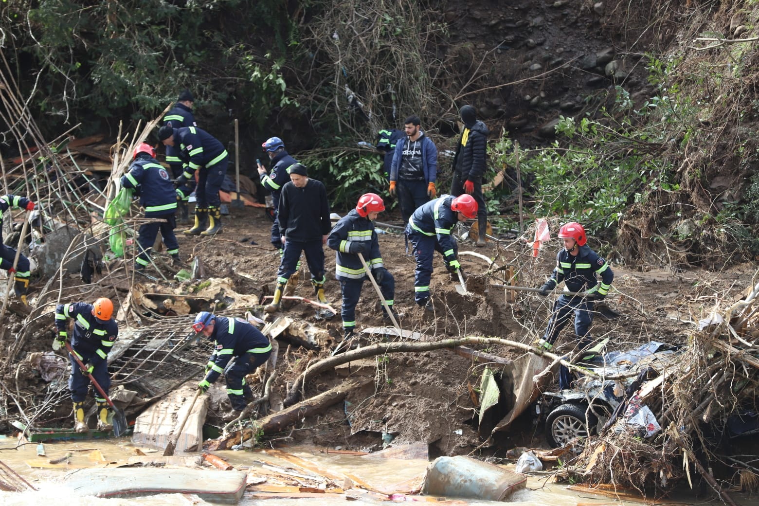 Death toll in western Georgia landslide hits eight