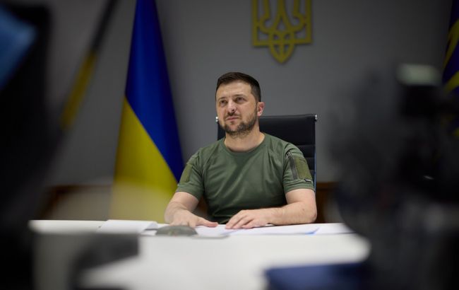 More than 400 bombings conducted by Russians in east on Sunday- Zelenskyy