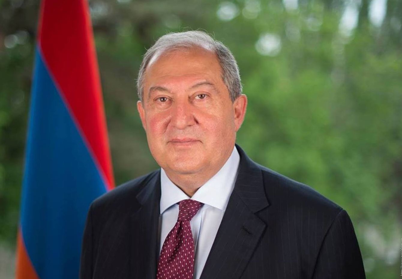 არმენ სარქისიანი – ძალიან დიდხანს ვიფიქრე და გადავწყვიტე, გადავდგე სომხეთის პრეზიდენტის თანამდებობიდან