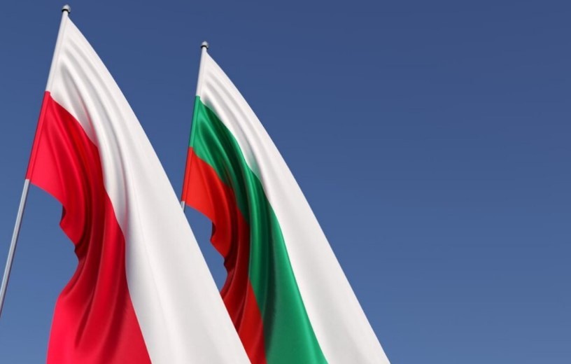 პოლონეთი და ბულგარეთი თავიანთ მოქალაქეებს მოუწოდებენ, დაუყონებლივ დატოვონ რუსეთი