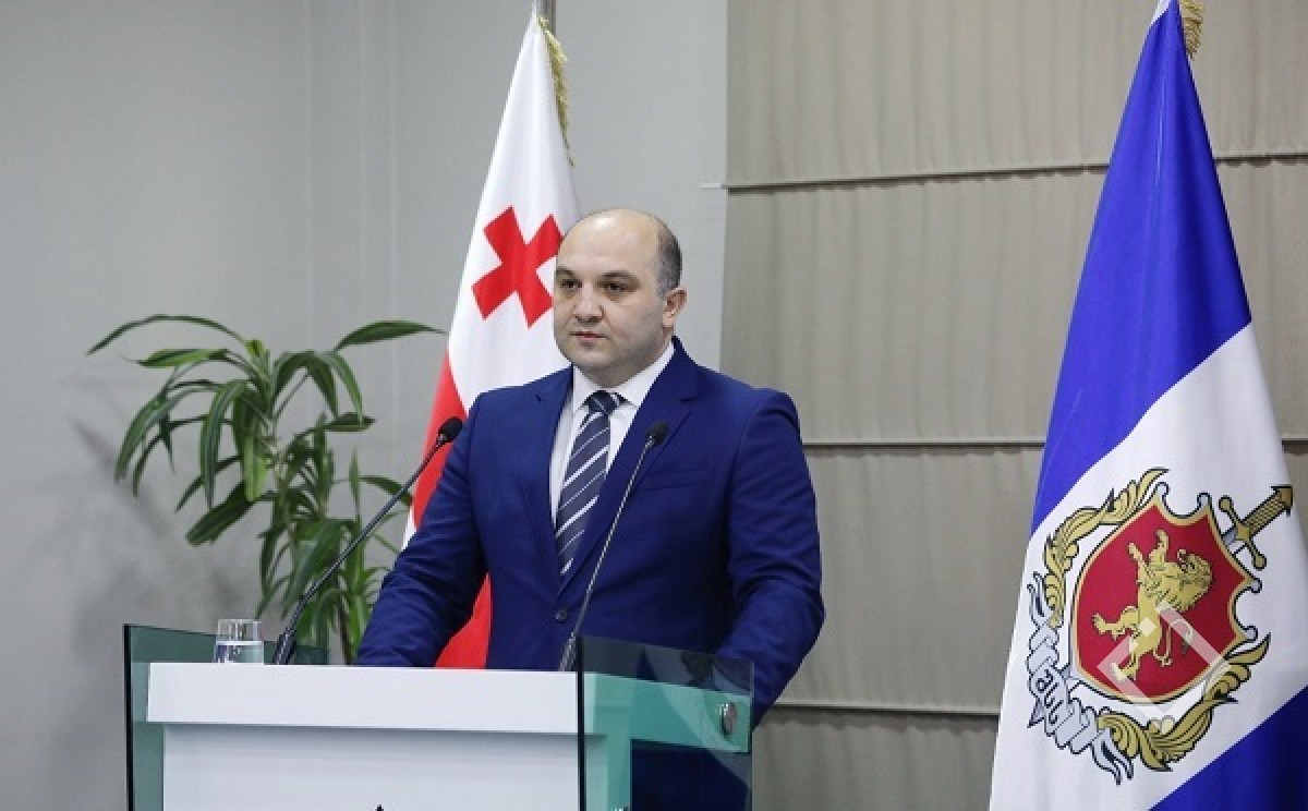 Deputy interior minister says bank attacker “not acting employee” of security police