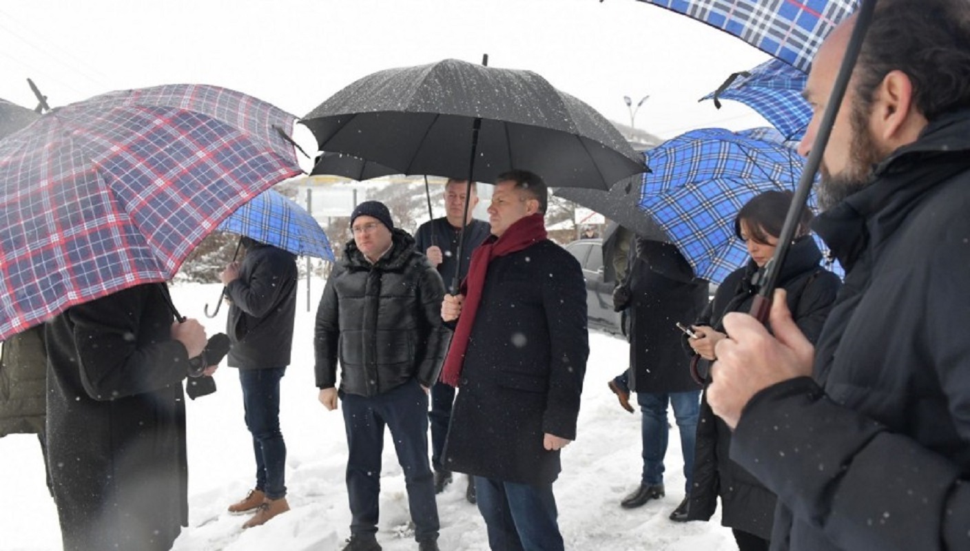 Frontnews - Similar news image