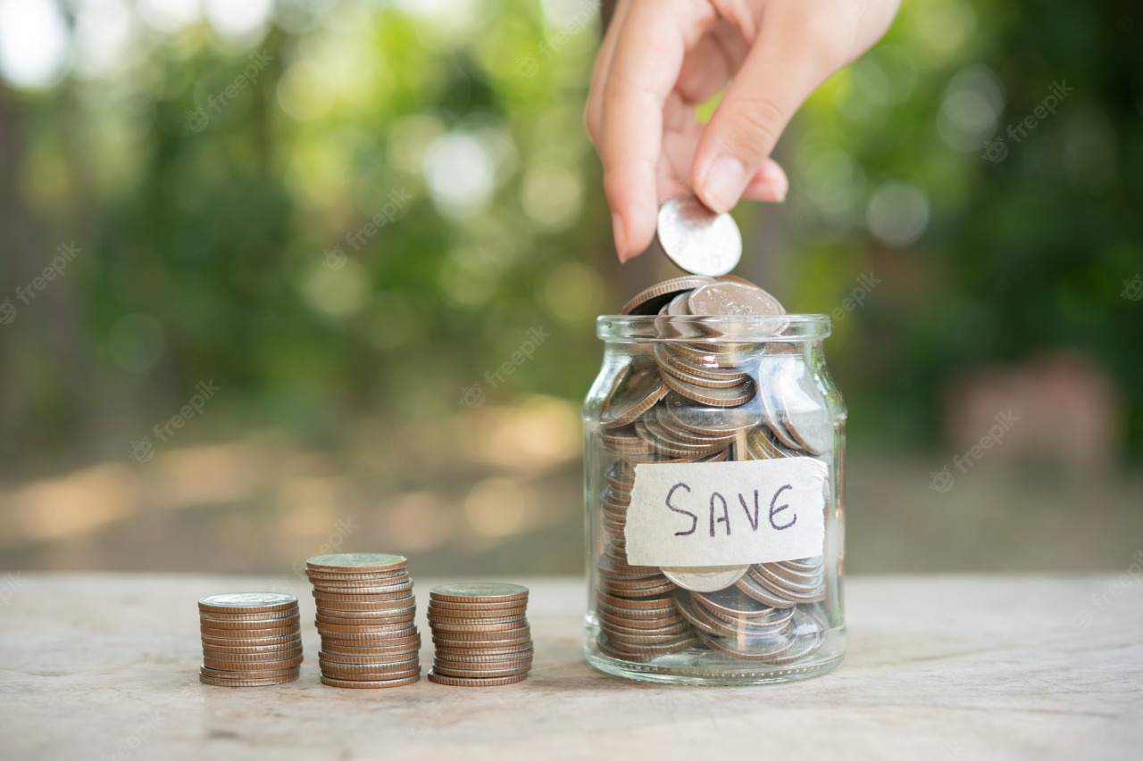 57% of Georgians keep saving at home in cash, not in banks – national bank survey