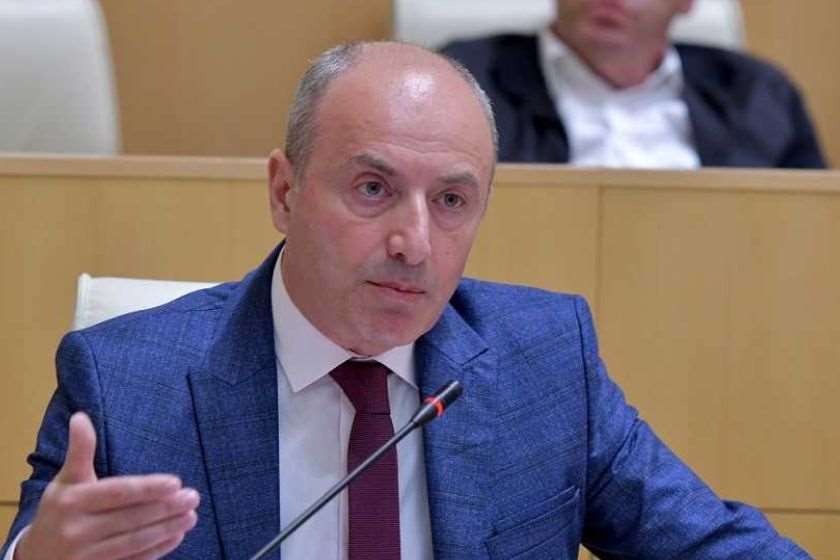 გურამ მაჭარაშვილი – ბრიუსელში ომის პარტიის წარმომადგენლებს ვეკითხები, ტრამპის ბრძანებების წინააღმდეგ ხმას ვერ იღებთ და პატარა სახელმწიფოს კუნთებს გვითამაშებთ?