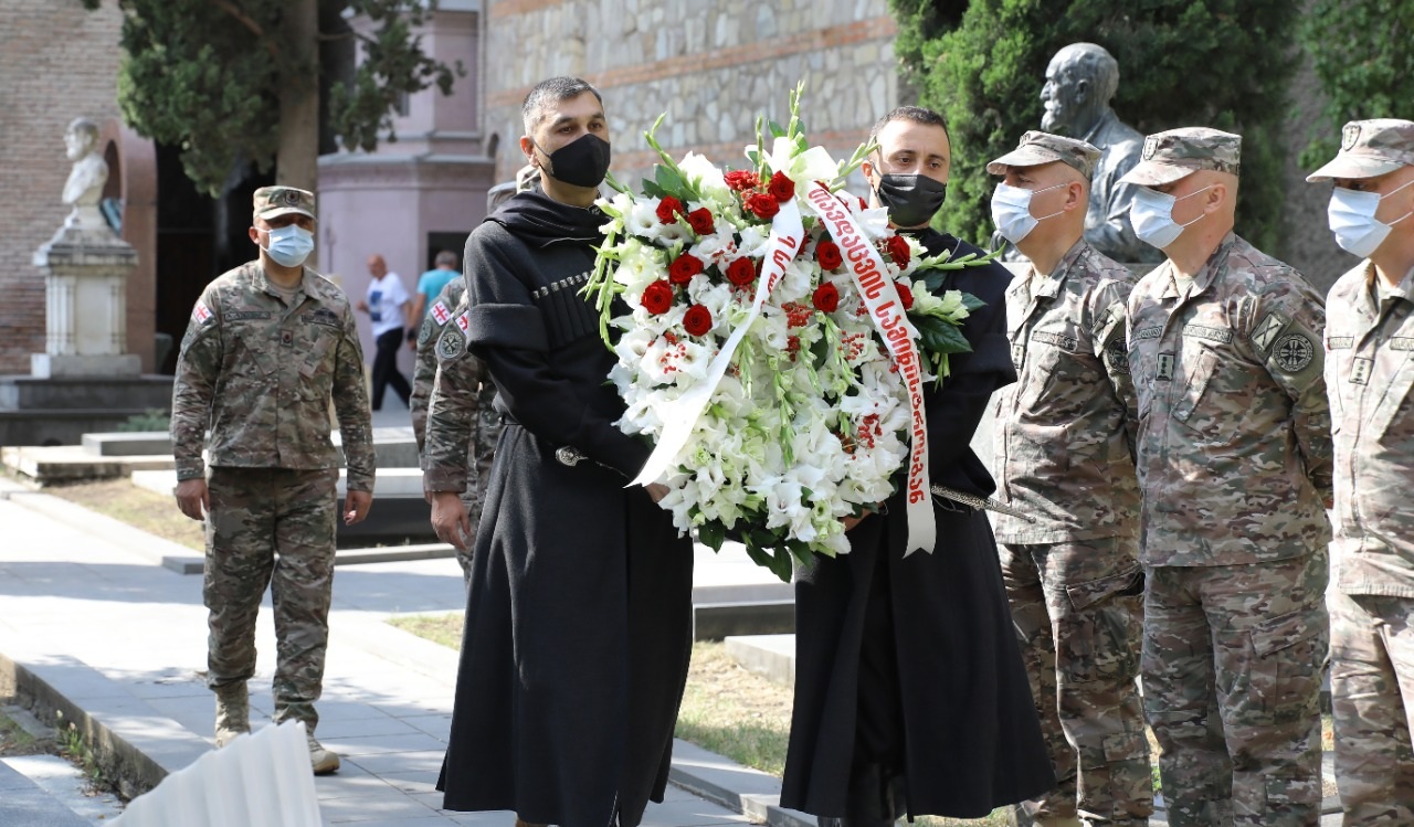 Frontnews - Similar news image