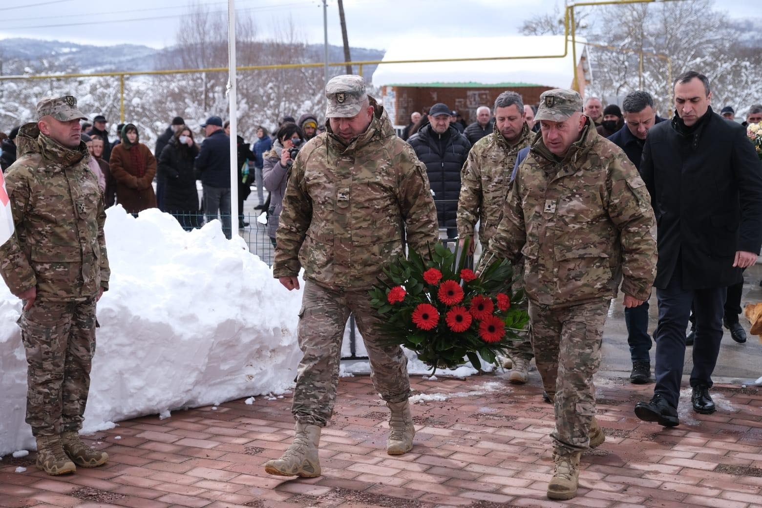 Frontnews - Similar news image