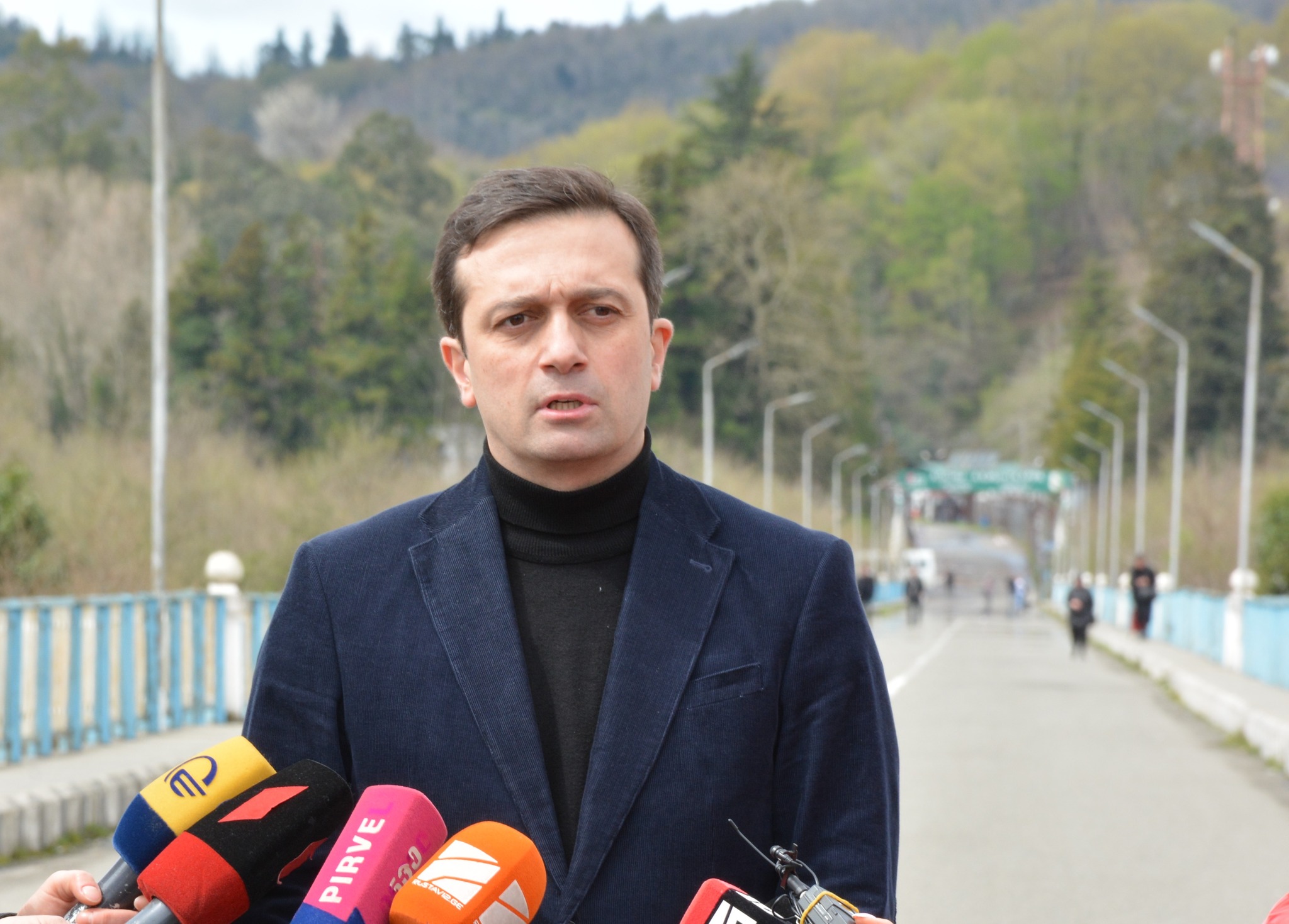 Frontnews - Similar news image