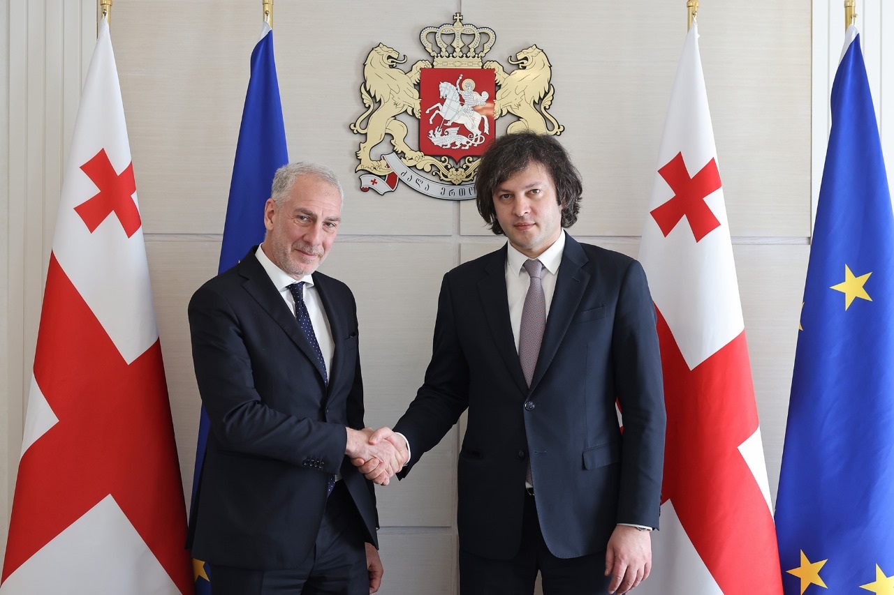 ირაკლი კობახიძე საქართველოში იტალიის რესპუბლიკის საგანგებო და სრულუფლებიან ელჩს შეხვდა