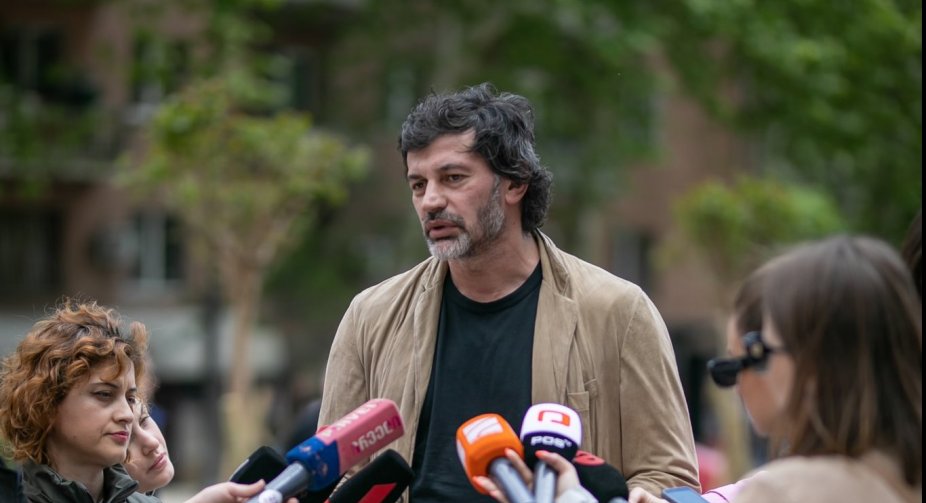 Frontnews - Similar news image