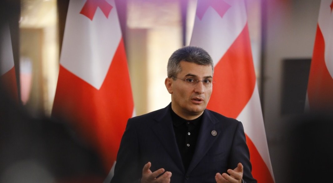 Ruling party official shifts blame onto ex-PM Gakharia for not-publishing his successor’s decrees
